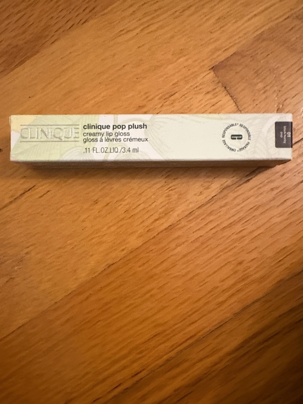 New In Box Clinique Pop Plush Creamy Lip Gloss – Light Pink Box